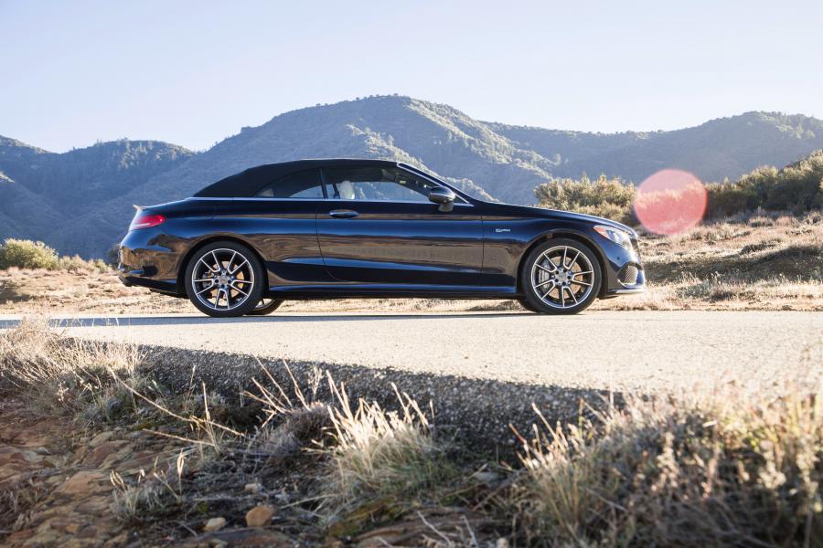  Mercedes-AMG C43 4Matic Cabriolet 2016 года  (NA) (фото 3 из 25)